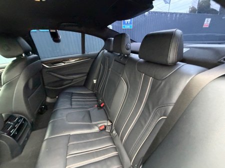 2018 BMW 5-Series - photo 41