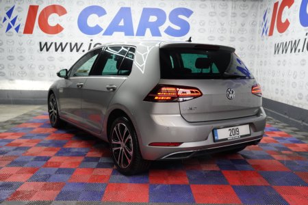 2019 Volkswagen Golf - photo 6