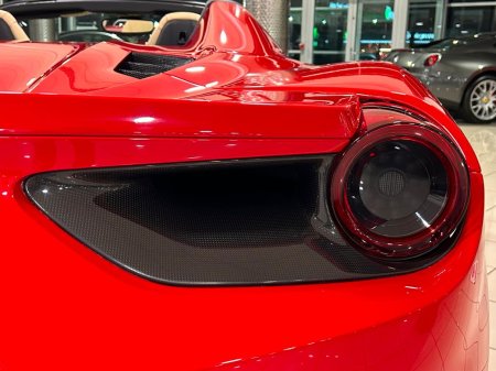 2017 Ferrari 488 - photo 10