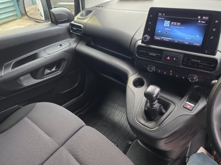 2022 Toyota Proace City - photo 9