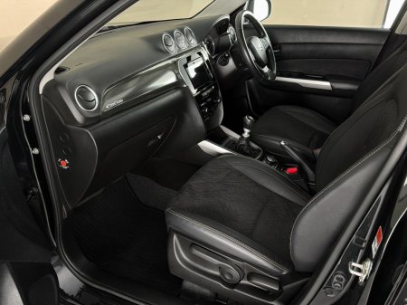 2023 Suzuki Vitara - photo 19