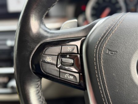 2018 BMW 5-Series - photo 22