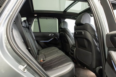 2025 BMW X5 - photo 12