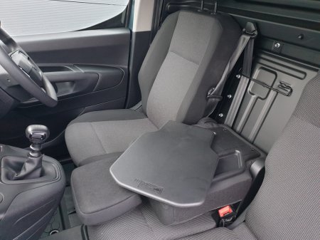 2026 Citroen Berlingo - photo 28