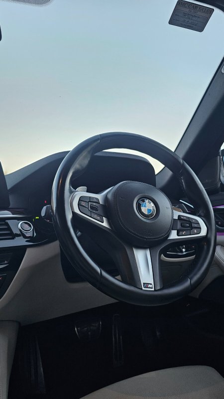 2017 BMW 5-Series - photo 20