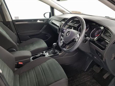 2021 Volkswagen Touran - photo 9