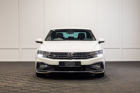 2020 Volkswagen Passat - photo 2