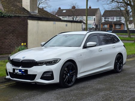 2021 BMW 3-Series - photo 10