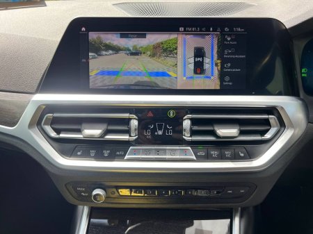 2021 BMW 3-Series - photo 7