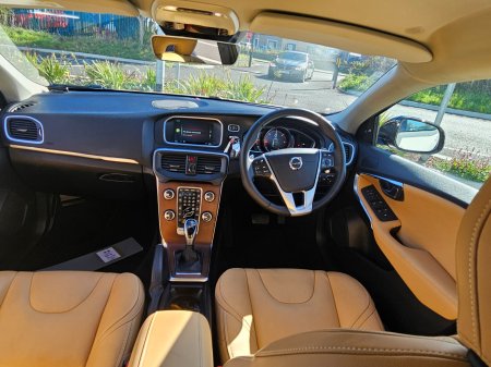 2017 Volvo V40 - photo 25