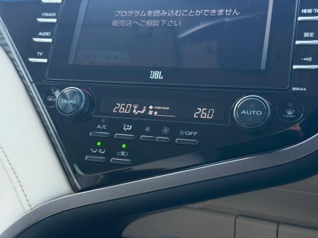 2019 Toyota Camry - photo 23