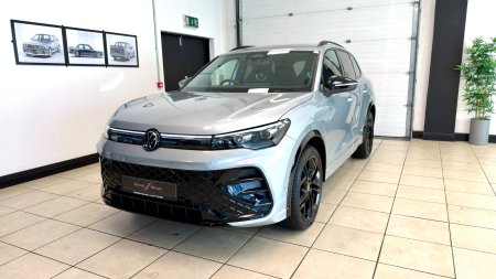 2025 Volkswagen Tiguan - photo 3