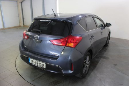 2015 Toyota Auris - photo 16