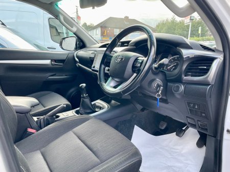 2021 Toyota Hilux - photo 10