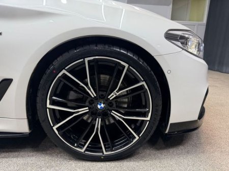 2017 BMW 5-Series - photo 11