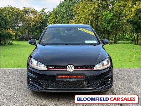 2018 Volkswagen Golf - photo 2