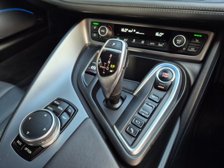 2016 BMW i8 - photo 12