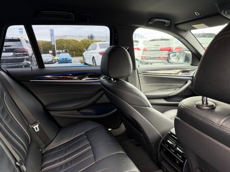 2020 BMW 5-Series - photo 42