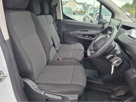 2023 Peugeot Partner - photo 10