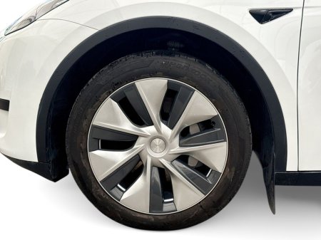 2023 Tesla Model Y - photo 4