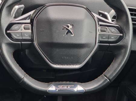 2018 Peugeot 5008 - photo 15