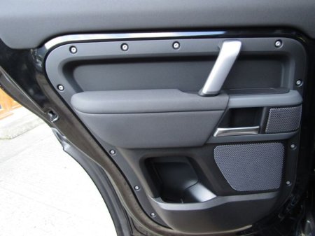 2023 Land Rover Defender - photo 38