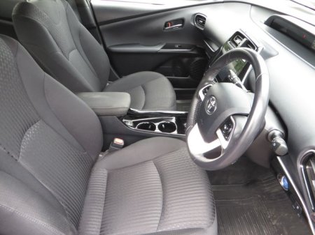 2019 Toyota Prius - photo 10