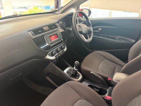 2016 Kia Rio - photo 6