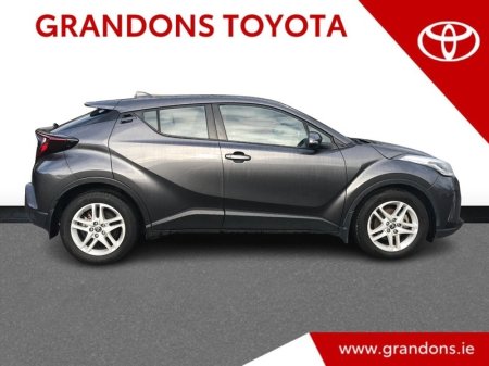 2022 Toyota C-HR - photo 3