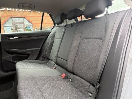 2021 Volkswagen Golf - photo 16