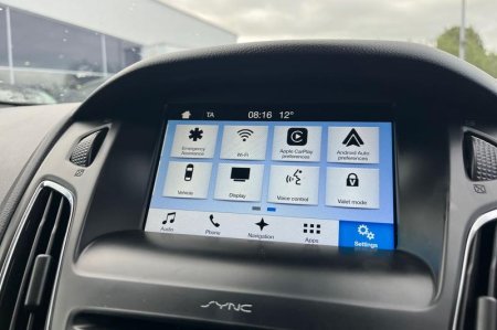 2017 Ford Focus - photo 35