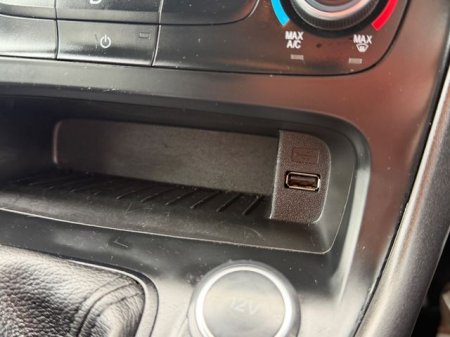2017 Ford Focus - photo 15