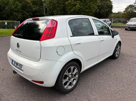 2018 Fiat Punto - photo 7