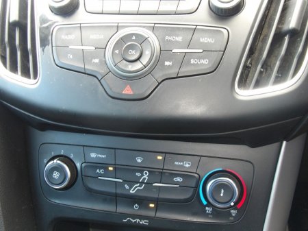 2016 Ford Focus - photo 6