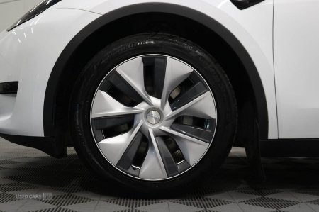 2023 Tesla Model Y - photo 8