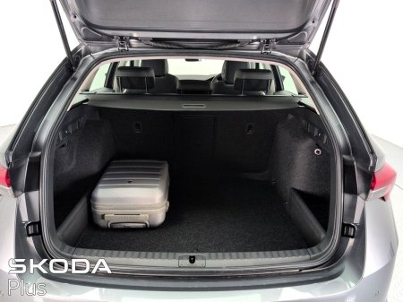 2026 Skoda Octavia - photo 10