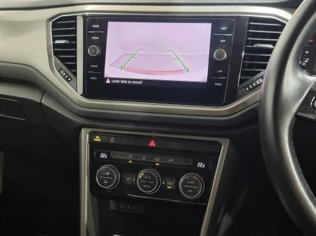 2021 Volkswagen T-Roc - photo 17