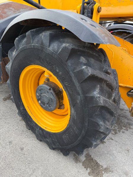 0 JCB  - photo 13