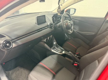 2015 Mazda Demio - photo 15
