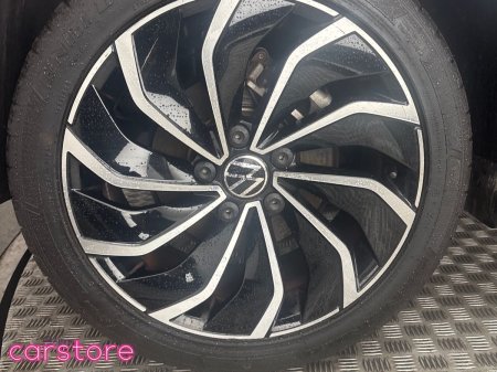 2023 Volkswagen Golf - photo 14