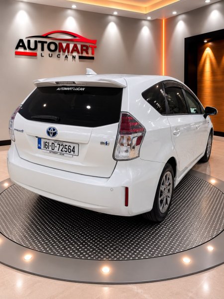 2016 Toyota Prius - photo 10