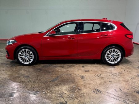 2023 BMW 1-Series - photo 6