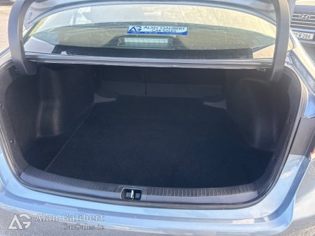 2021 Toyota Corolla - photo 17