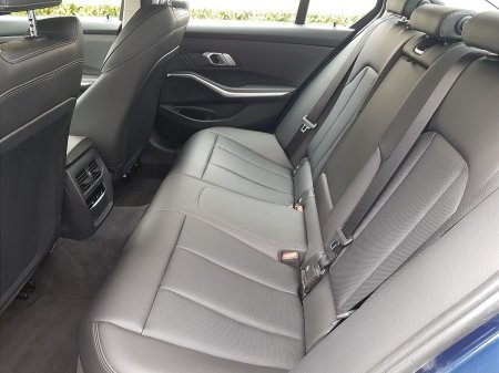 2022 BMW 3-Series - photo 20