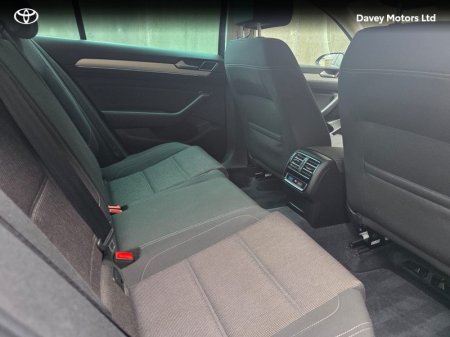 2018 Volkswagen Passat - photo 12