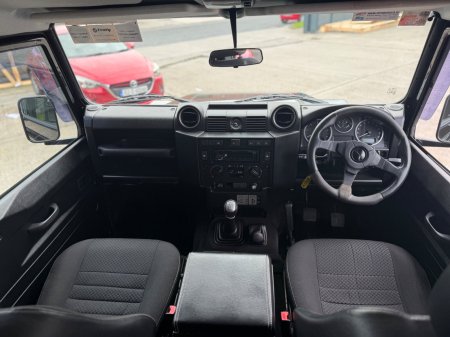 2011 Land Rover Defender - photo 11