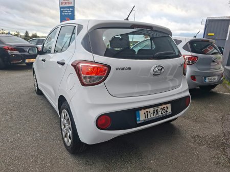 2017 Hyundai i10 - photo 2
