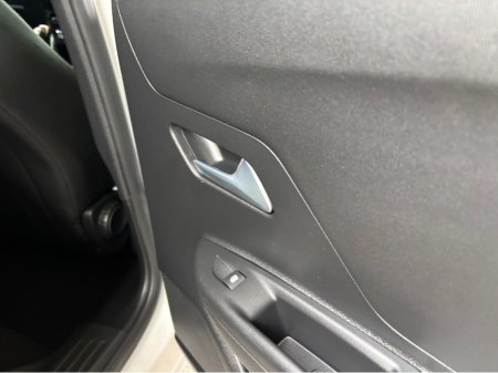2025 Opel Mokka - photo 4