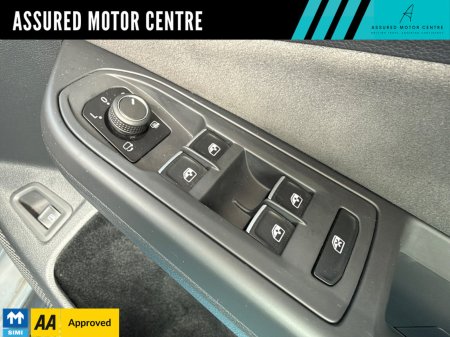 2023 Volkswagen Golf - photo 21