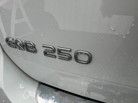 2023 Mercedes-Benz EQB - photo 9
